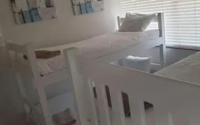 Dumela Margate Flat No 18