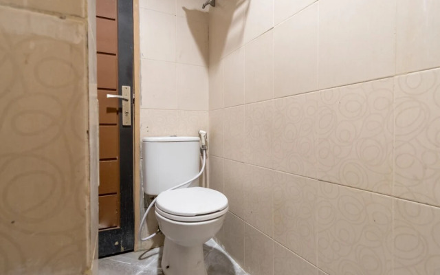 Oyo 1244 Wisma Syariah Aceh House