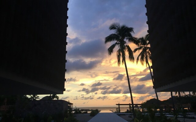 El Careyes Club & Residences