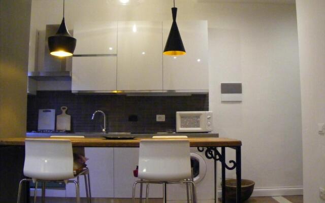 Santa Croce Apartment