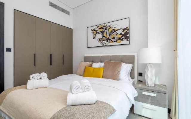 Waves - Impressive 1BR Apartment Close to Burj Khalifa