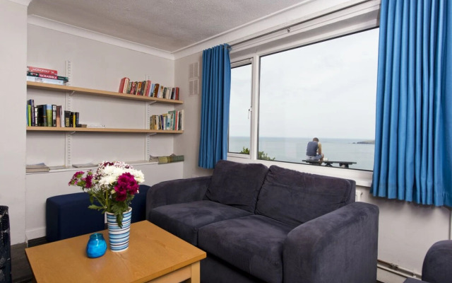 Hostel YHA Poppit Sands