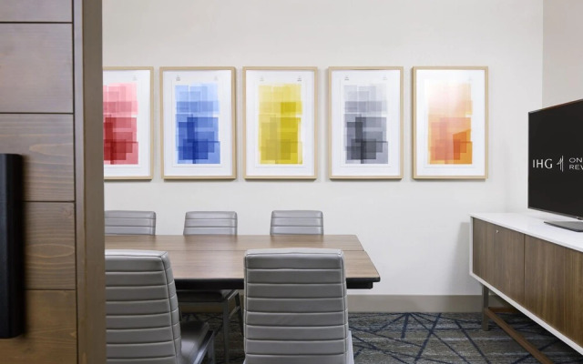 Staybridge Suites Toronto Airport East by IHG