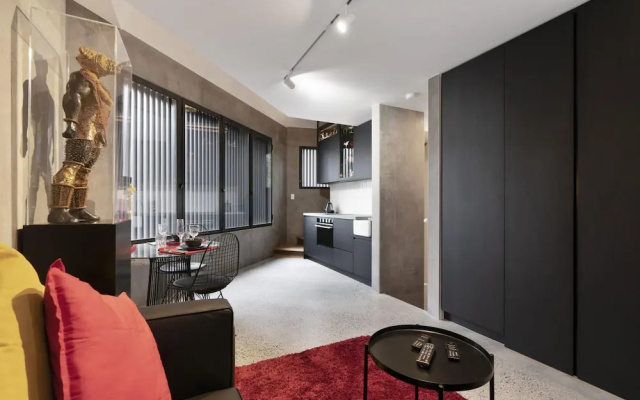 New York Style Loft in Darlinghurst – Guest Rooms – Sydney