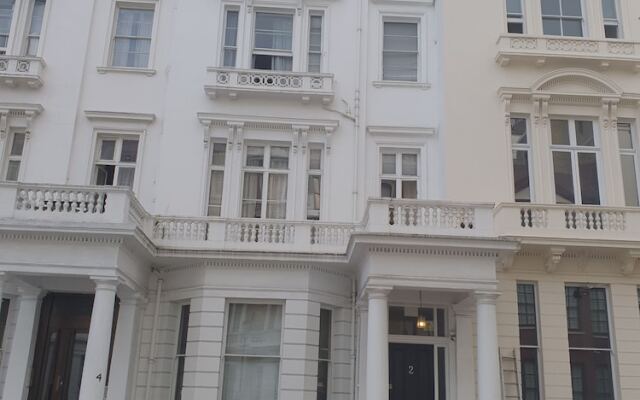 Studio Apartment in South Kensington 15