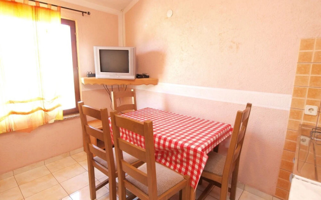 Apartment Manda 709