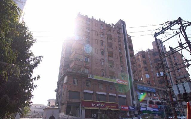 OYO 9081 Pallavi International Hotel
