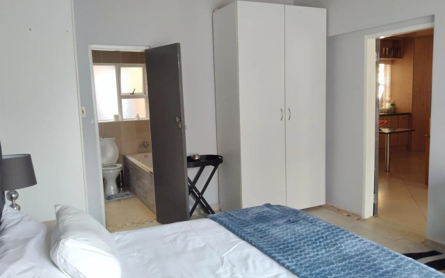 Menlyn Mews Guesthouse