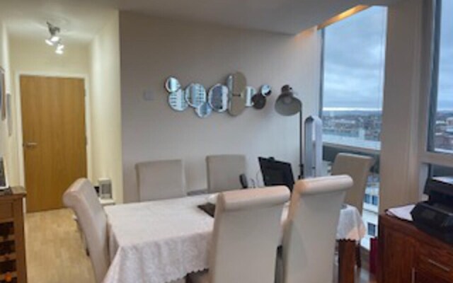 Inviting 2-bed Apartment in Birmingham