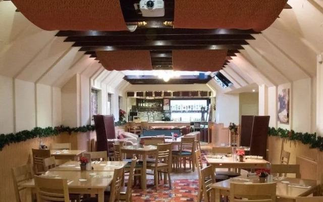 Morris Gardens Apartments