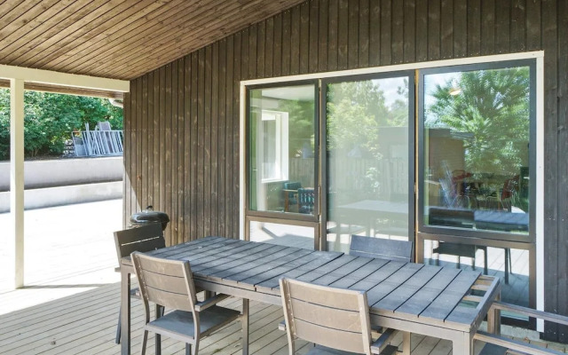 8 Person Holiday Home in Melby
