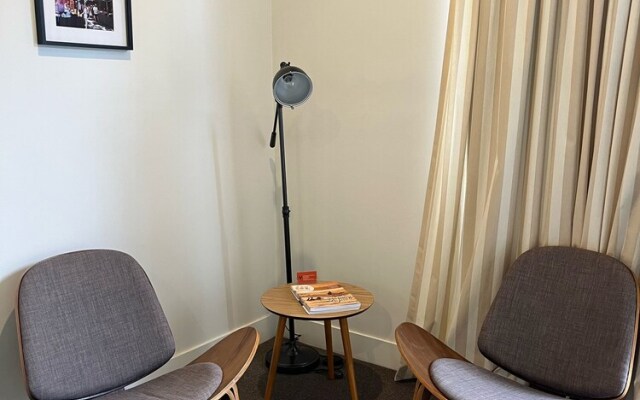 Phoenix Eumundi Bed & Breakfast