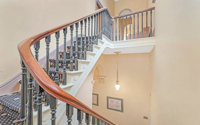Clocktower Suites