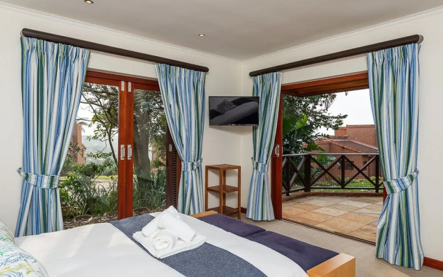 San Lameer Villa Rentals 14329