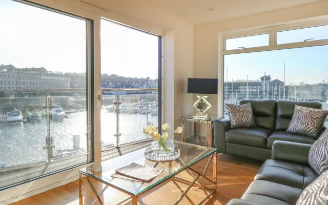 Harbourside Haven Apartment 3