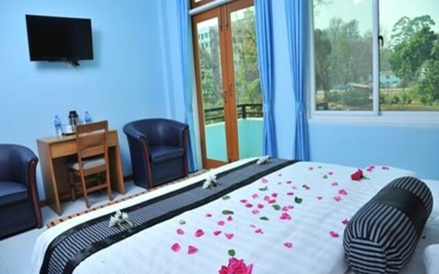Royal Green Hotel