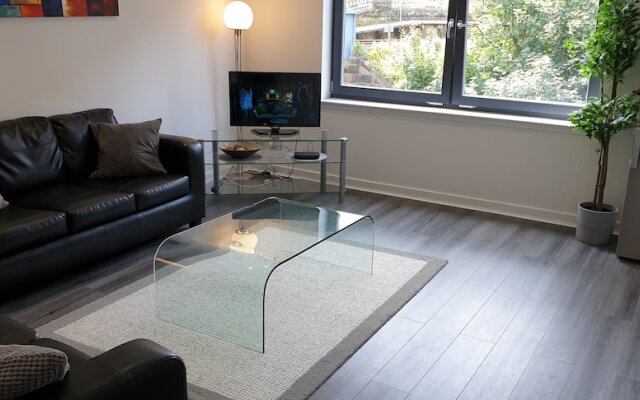 The Point Glasgow 2 Bed Apartment