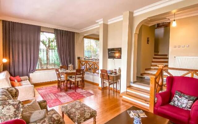 Havuzlu Mustakil Lüx Villa Doğa SAPANCA 150 MT2