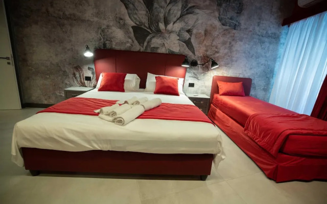 Red Diamond in Naples