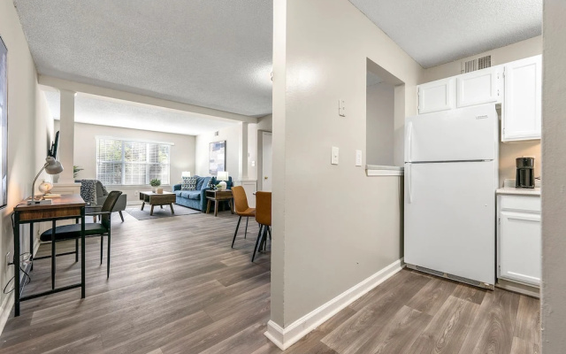 Upper Westside 2BR Free Parking Wi-fi