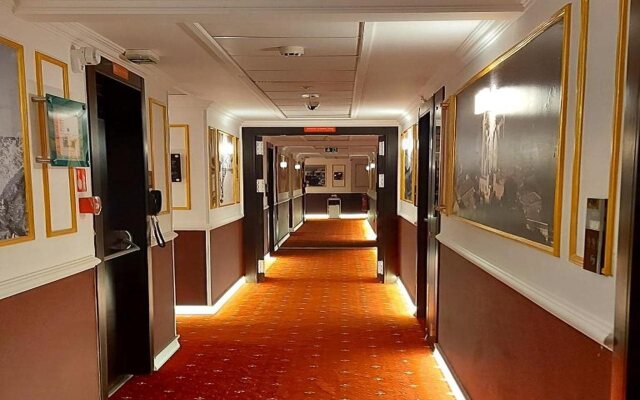Atlantis Alger Air De France