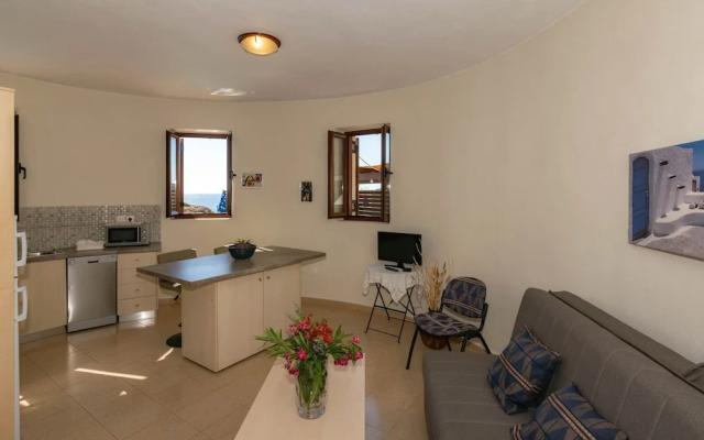 Armonia Seaside Villas