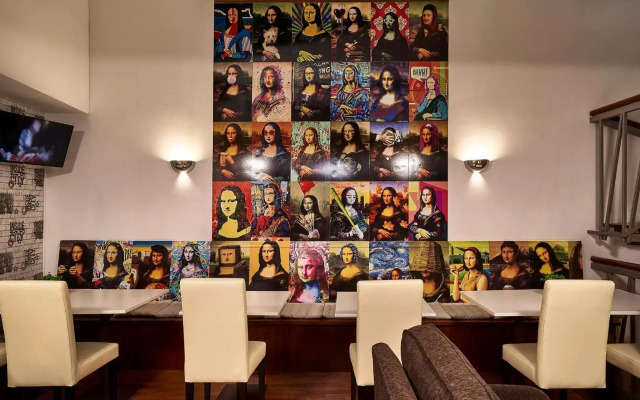 José Estêvão Hotel