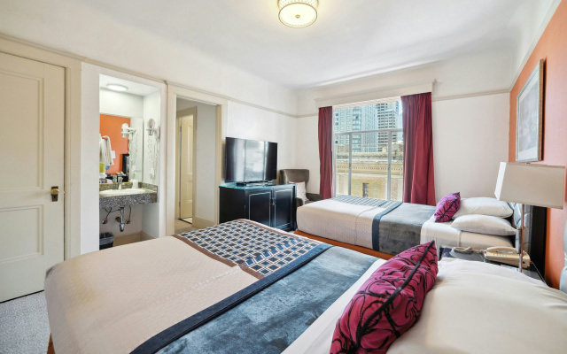 Union Square Plaza Hotel