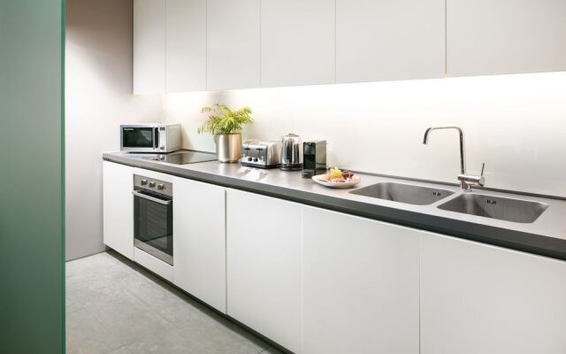 Plymouth Luxurious Apartment