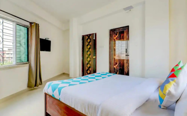 Goroomgo Luxurious Stay Kolkata