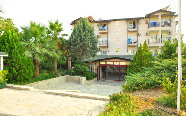 Alessia Hotel