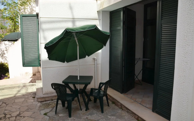 Secret Garden Apartments