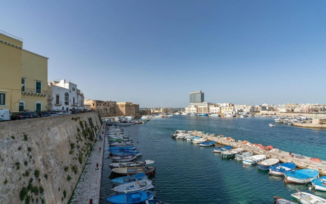 Awesome Apartment in Santa Maria al Bagno With 2 Bedrooms