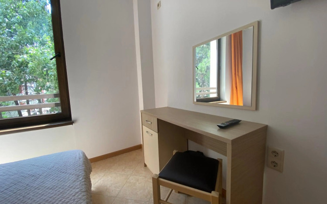 Private Two Bedroom Apartment Royal Sun O 31
