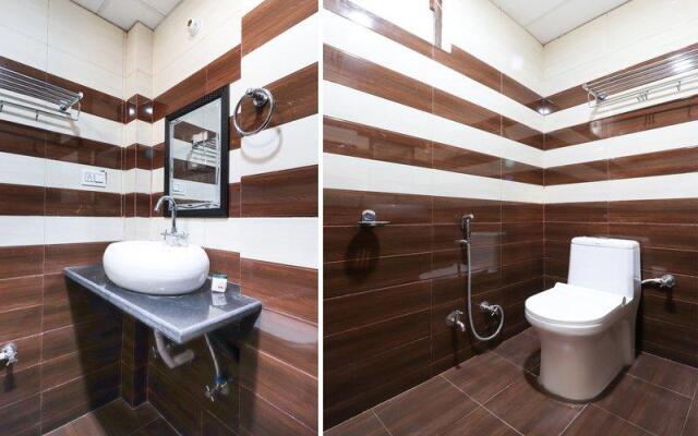 OYO Flagship 49717 Hotel Ghar Residency