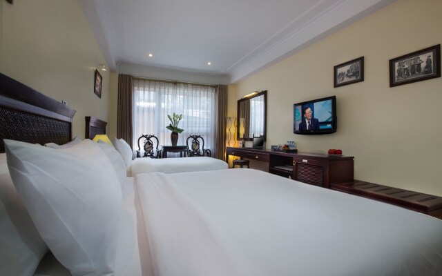 Classic Street Hotel