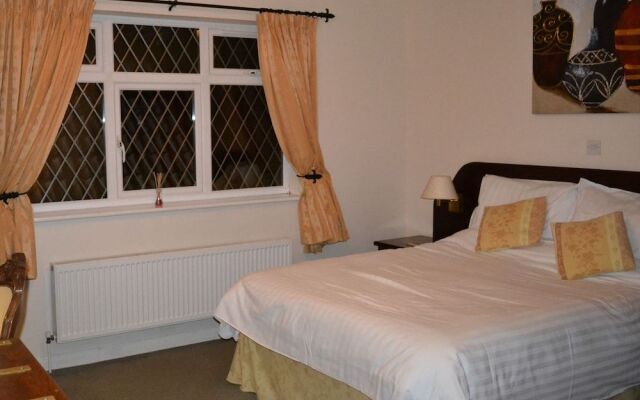 Oliver Twist Country Inn