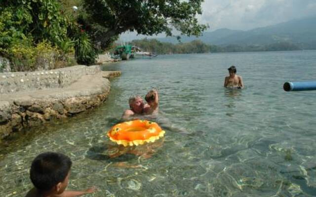 Bamboo Beach Resort