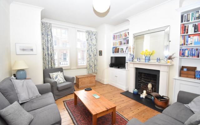 Lovely 1 BR Flat in Battersea
