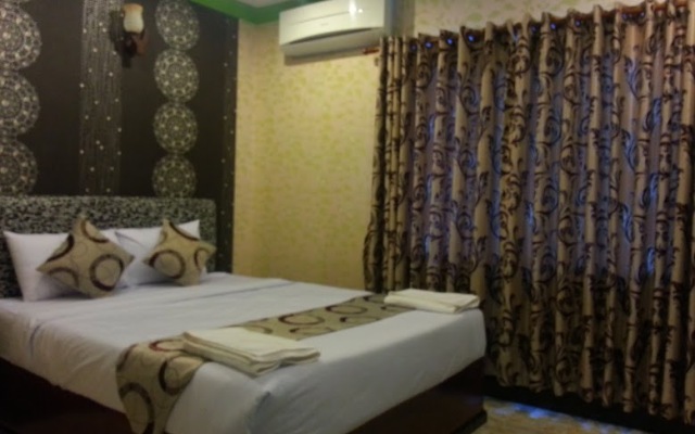 New Castle Hotel 2