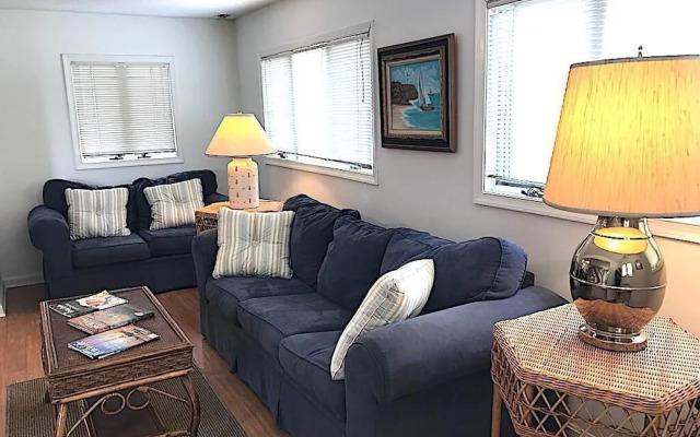 Dicinson Avenue 11B