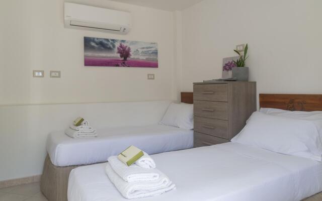 Welcomely-Stanza Rosmarino - Cala Gonone
