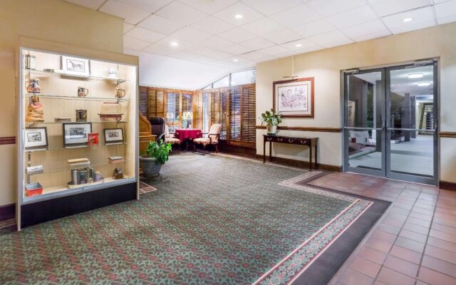 Ramada by Wyndham Perry Near Fairgrounds