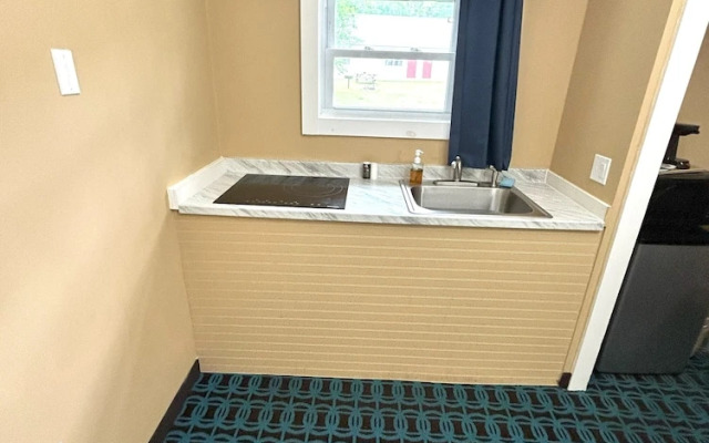 Villager Motel