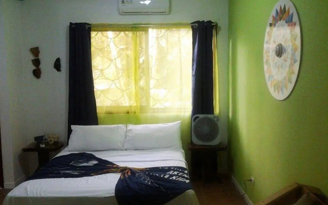 Mycasa's Bed and Breakfast