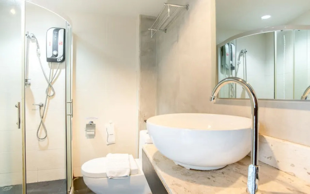 B2 Premier @ Nimman 13