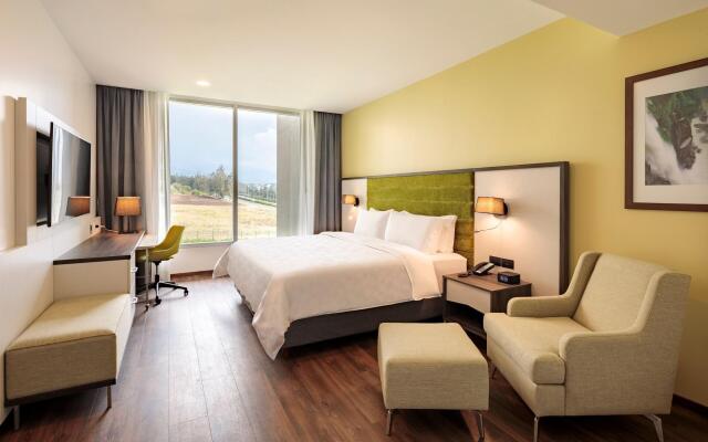 Holiday Inn Quito Airport by IHG