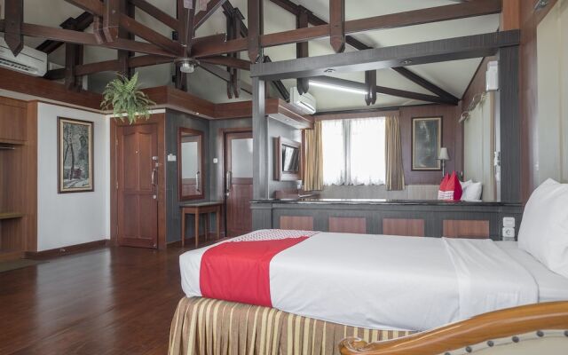 OYO 1090 Hotel Anging Mammiri Makassar