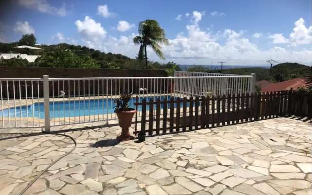 Bungalow With 2 Bedrooms in Sainte-anne, With Wonderful sea View, Priv