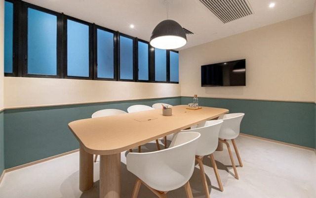 Weave Studios - Kowloon West